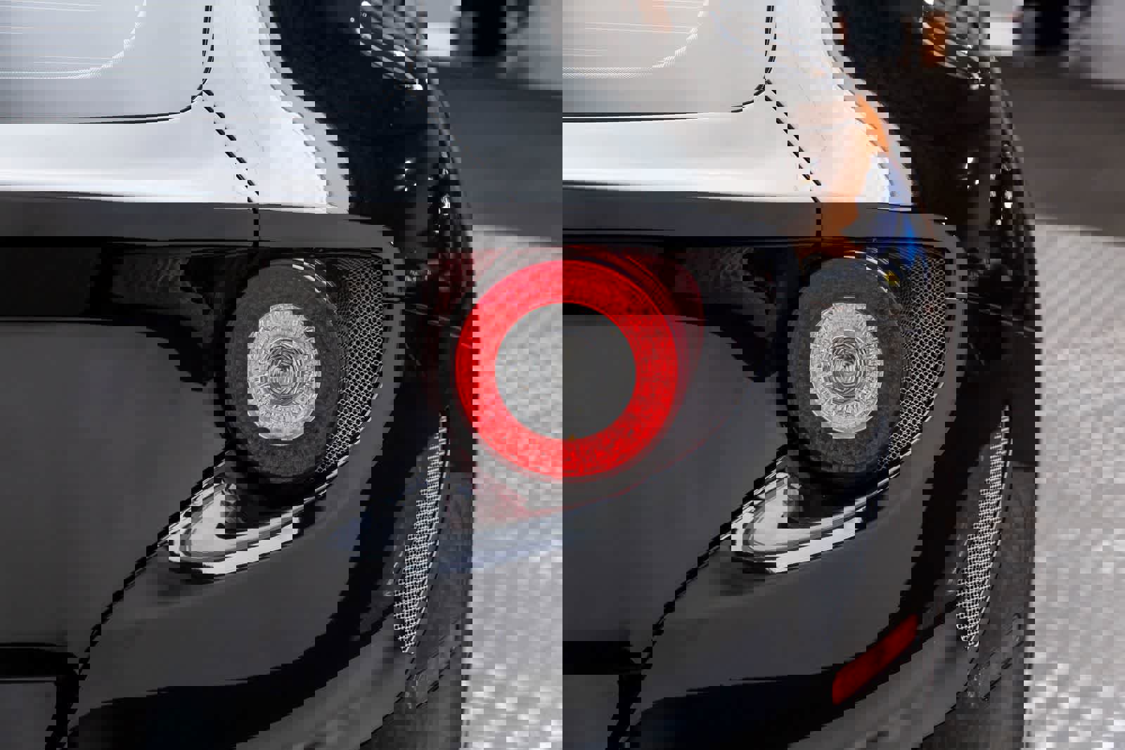 Used 2015 Ferrari FF image 64