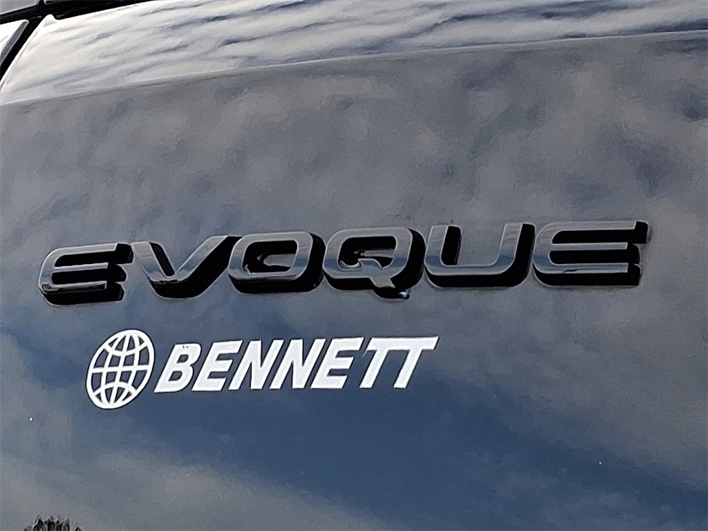 Certified 2023 Land Rover Range Rover Evoque R-Dynamic S image 31