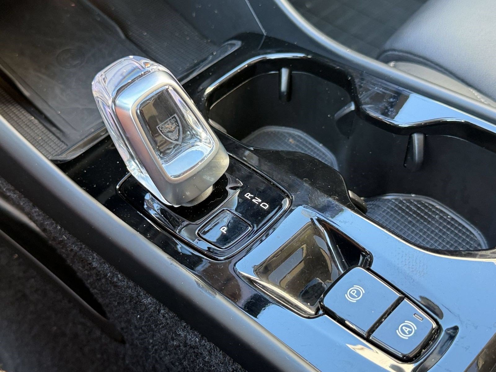 Certified 2026 Volvo XC40 B5 Plus w/ Climate Package AWD/4WD image 16