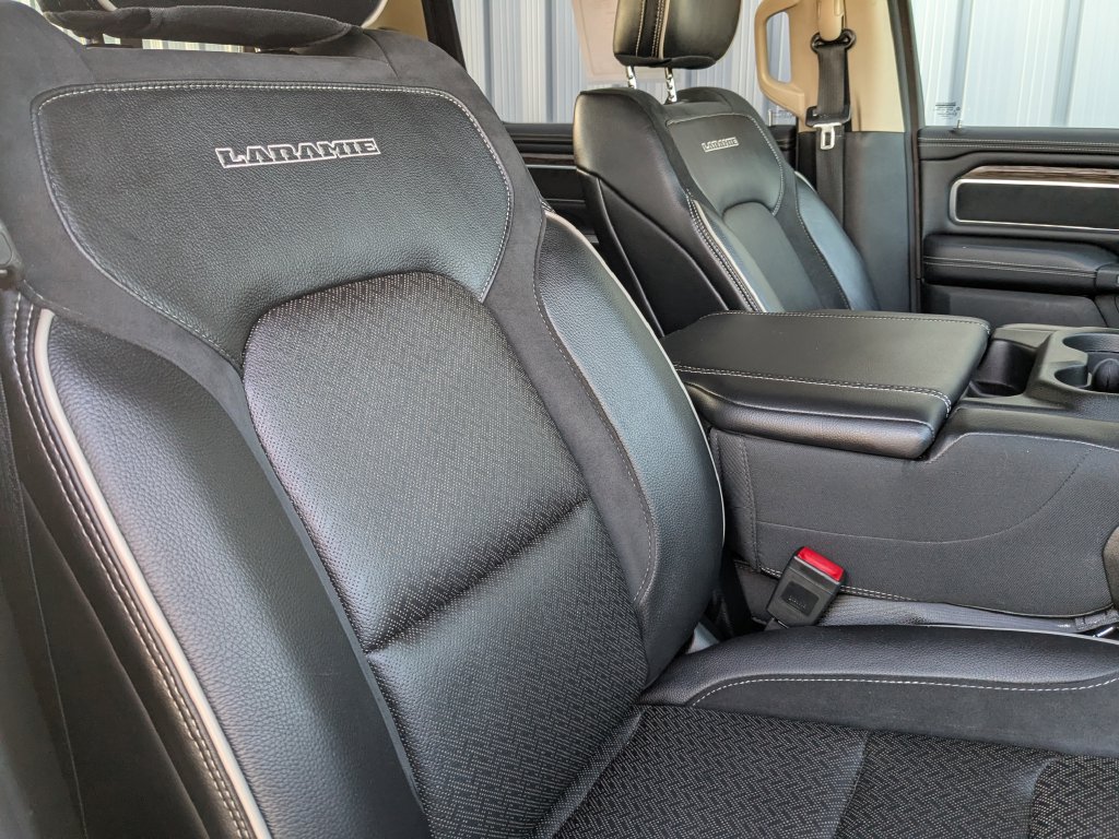 Used 2019 RAM 1500 Laramie AWD/4WD image 29