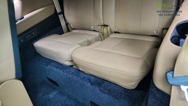 Used 2023 Land Rover Range Rover Long Wheelbase SE image 30