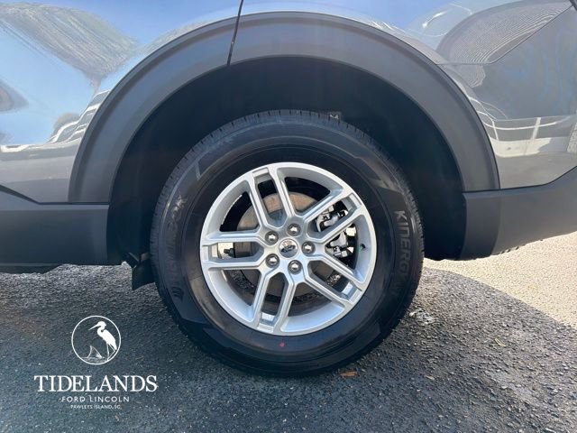 New 2026 Ford Explorer Active image 30