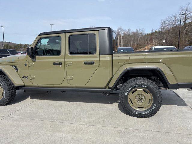 New 2026 Jeep Gladiator Willys image 8