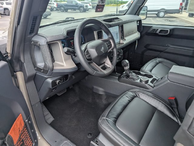 New 2026 Ford Bronco Outer Banks AWD/4WD image 12