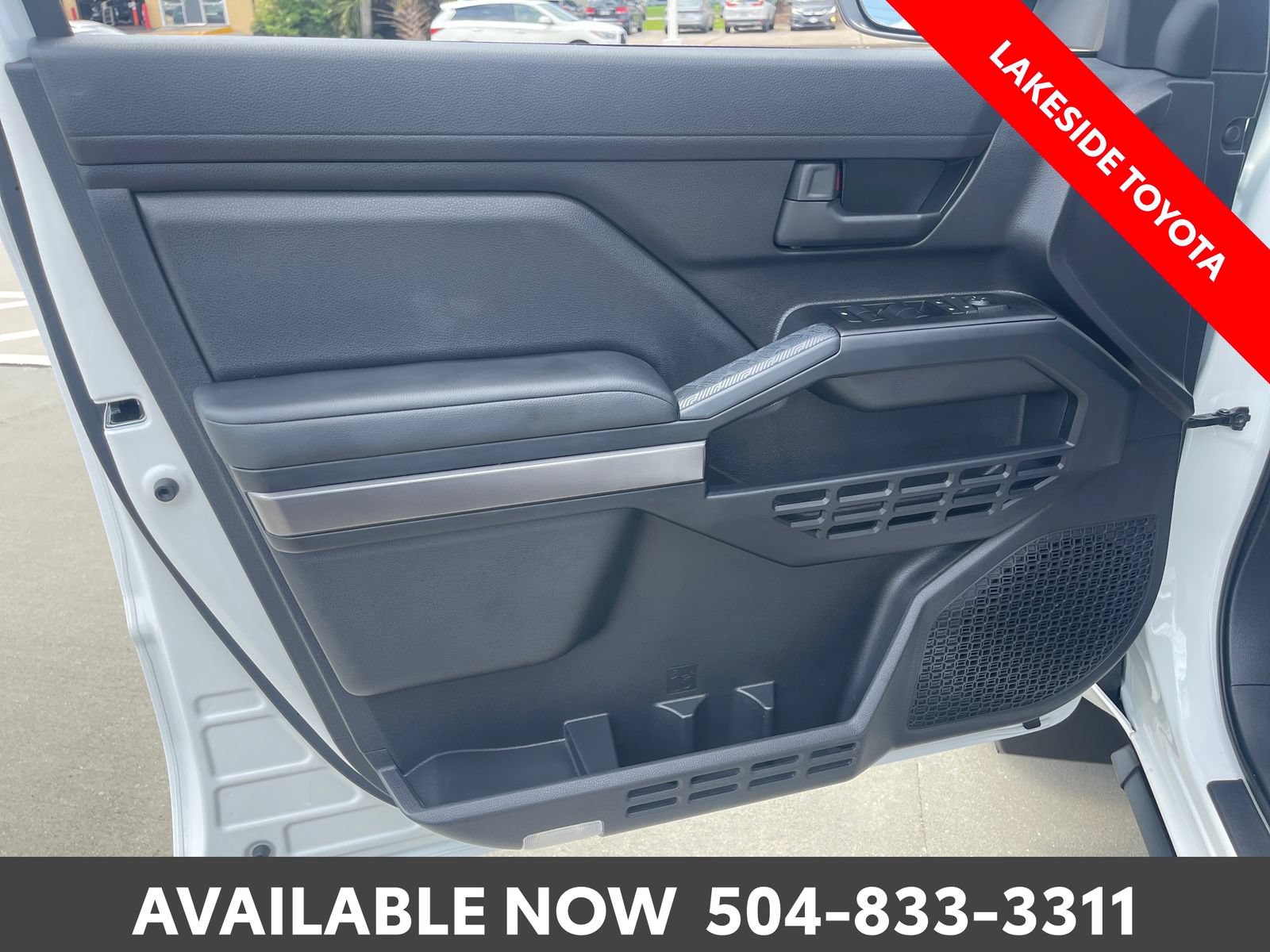 Used 2025 Toyota 4Runner SR5 RWD image 23