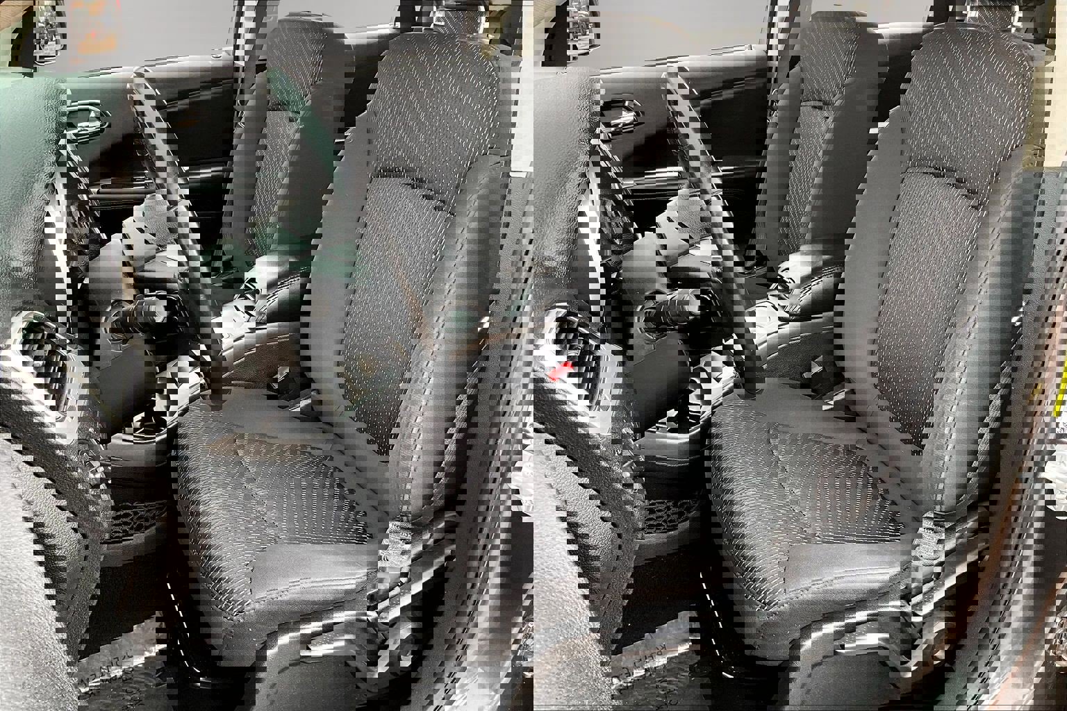 Used 2018 Dodge Journey SXT w/ Connectivity Group image 21