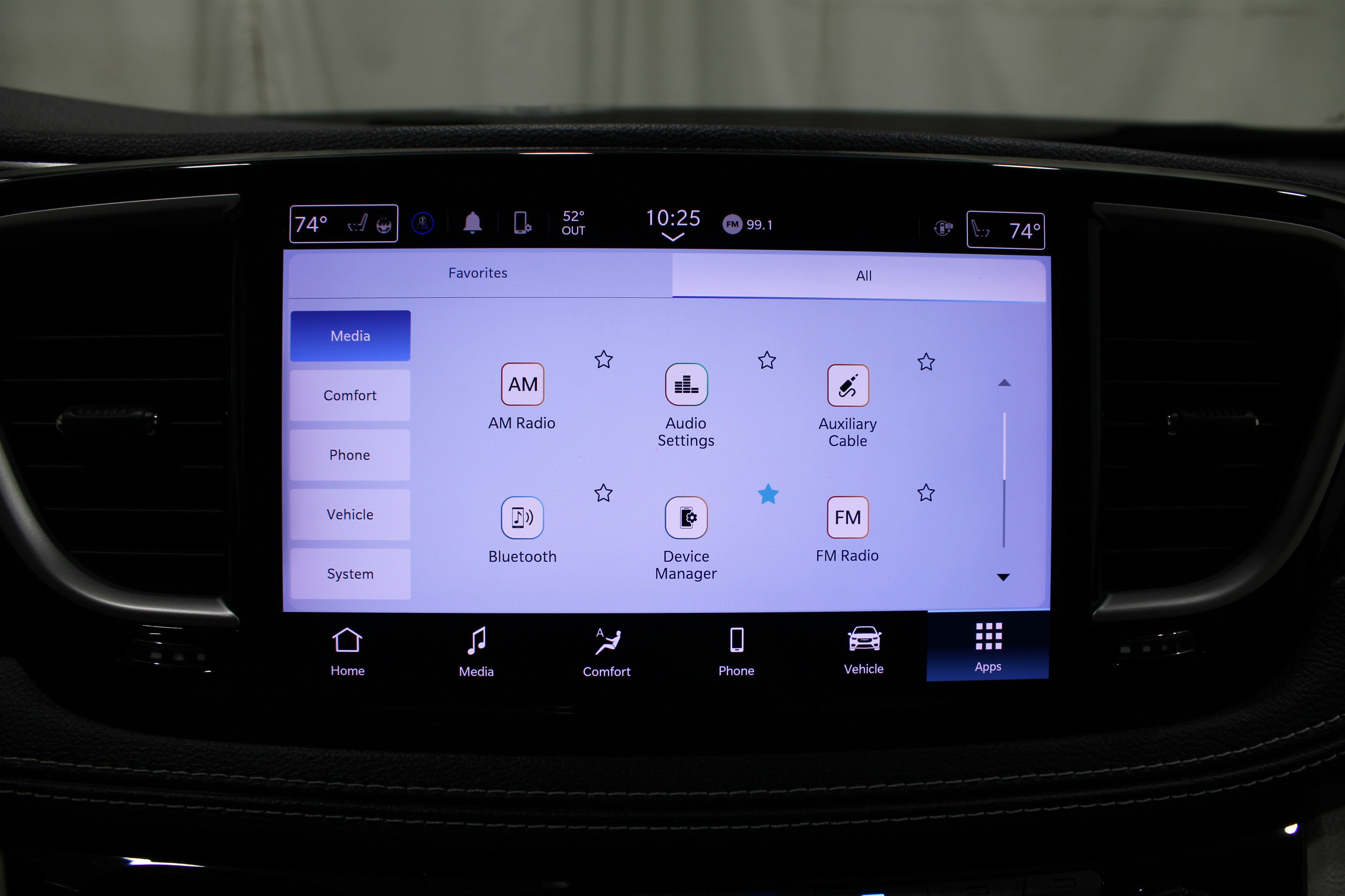 Used 2022 Chrysler Pacifica Touring-L image 20