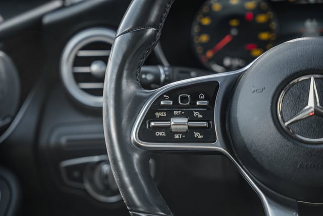 Used 2020 Mercedes-Benz GLC 300 GLC 300 image 30