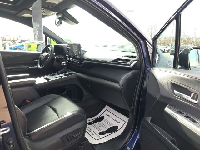Certified 2021 Toyota Sienna XSE image 17