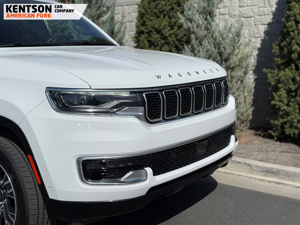 Used 2025 Jeep Wagoneer 4WD image 15