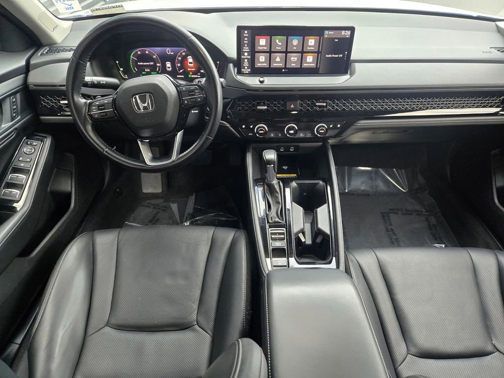 Used 2023 Honda Accord Touring image 12