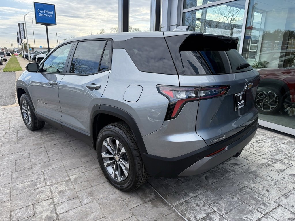 New 2026 Chevrolet Equinox LT w/ LPO, Floor Liner Package image 2