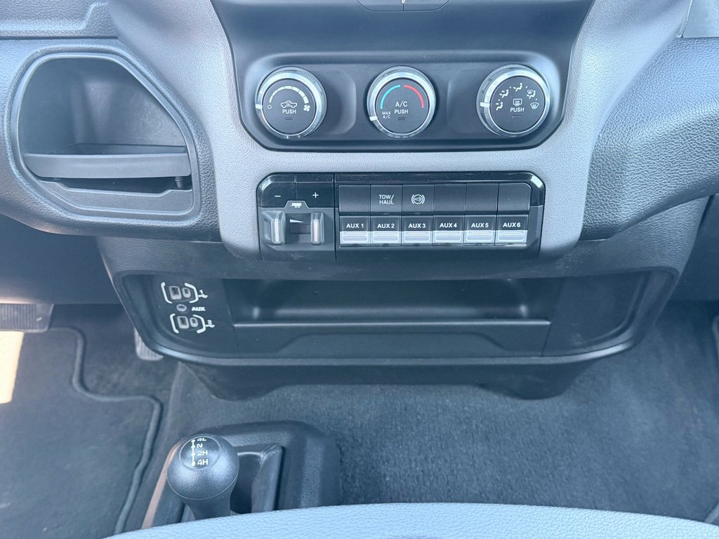 Used 2024 RAM 3500 SLT w/ Quick Order Package 2YG SLT image 17