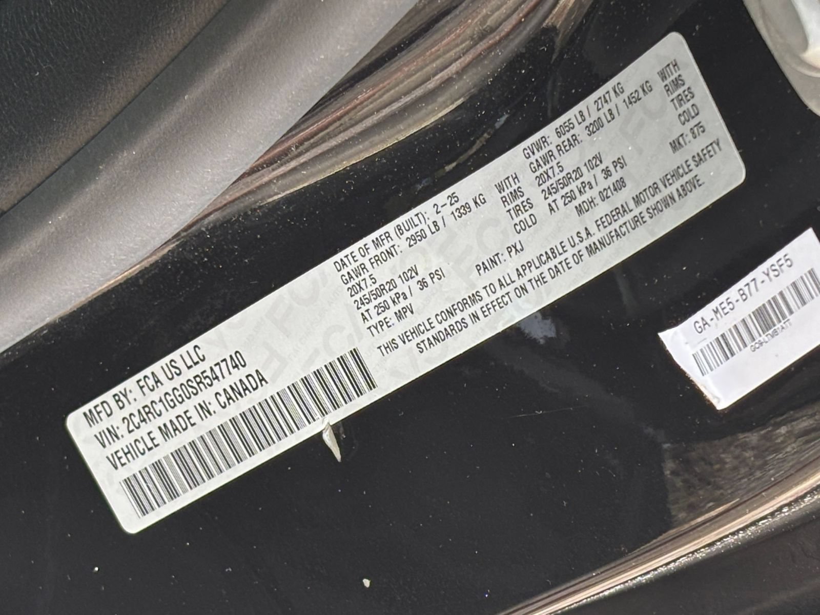Used 2025 Chrysler Pacifica Limited FWD image 32