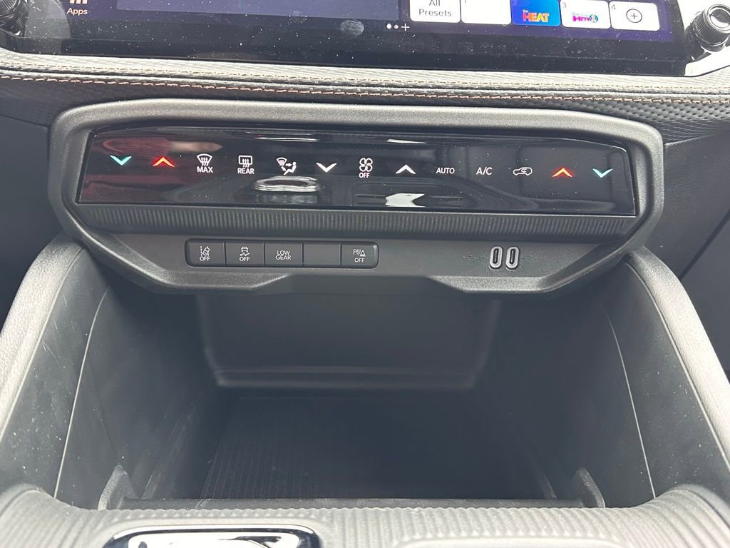 New 2026 Jeep Cherokee Limited image 31