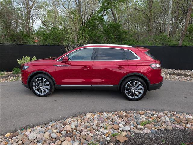 Certified 2021 Lincoln Nautilus Reserve AWD/4WD image 2