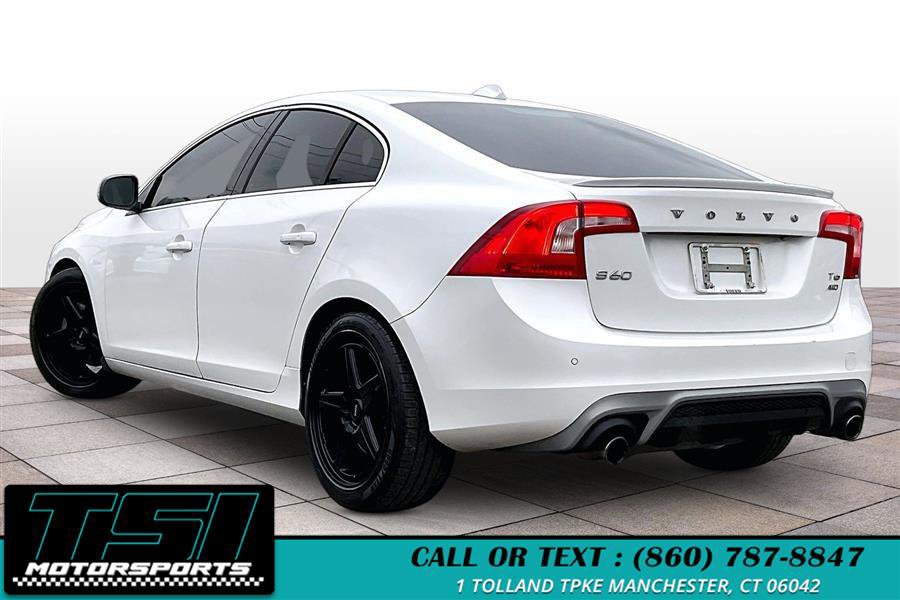 Used 2016 Volvo S60 T6 R-Design w/ Convenience Package image 13