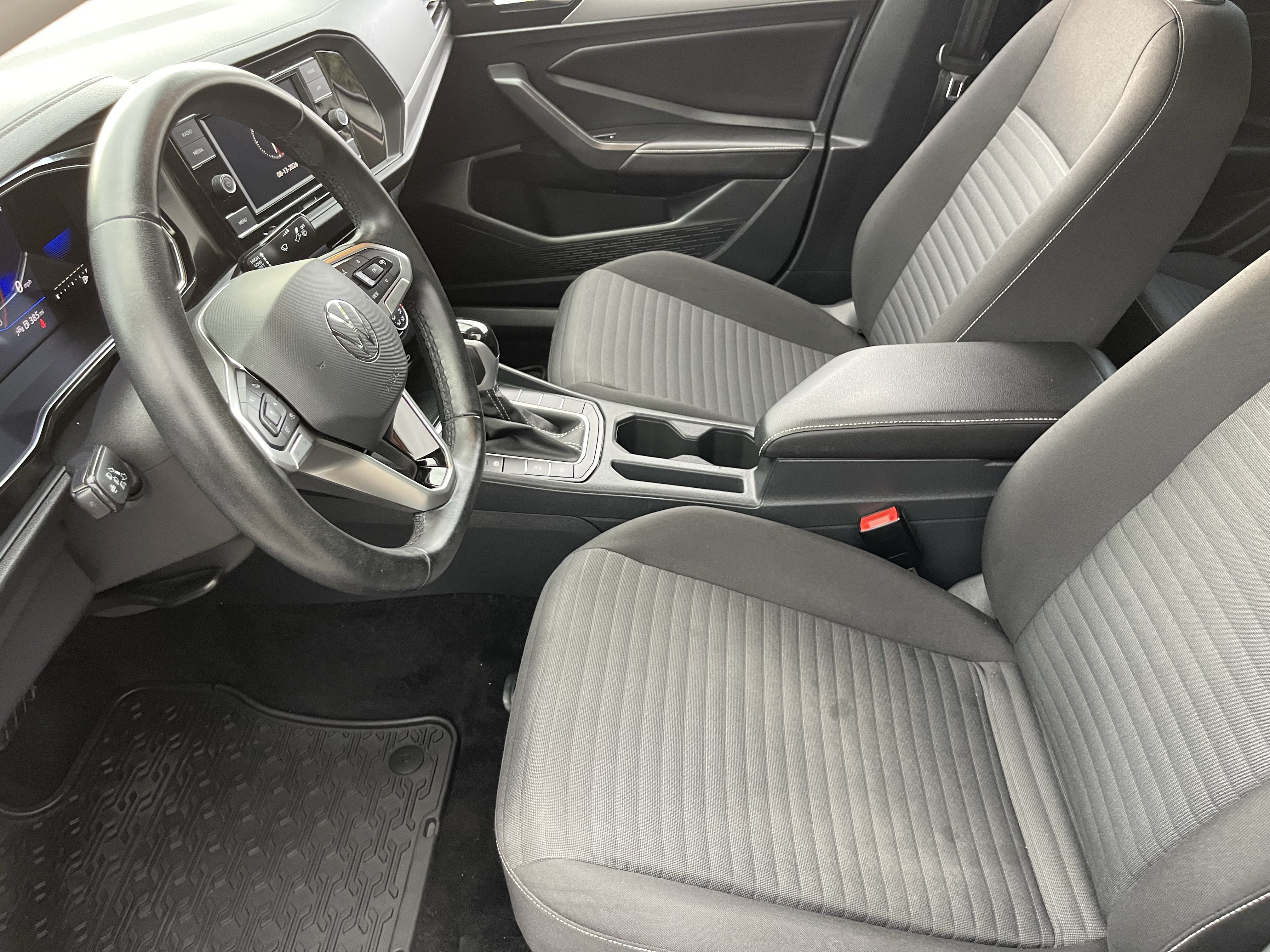 Used 2023 Volkswagen Jetta S FWD image 18