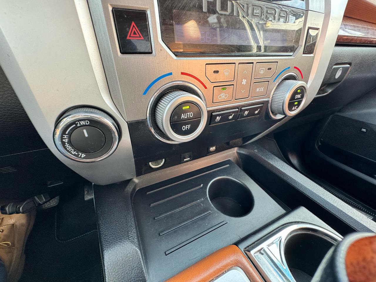 Used 2014 Toyota Tundra 1794 Edition image 25