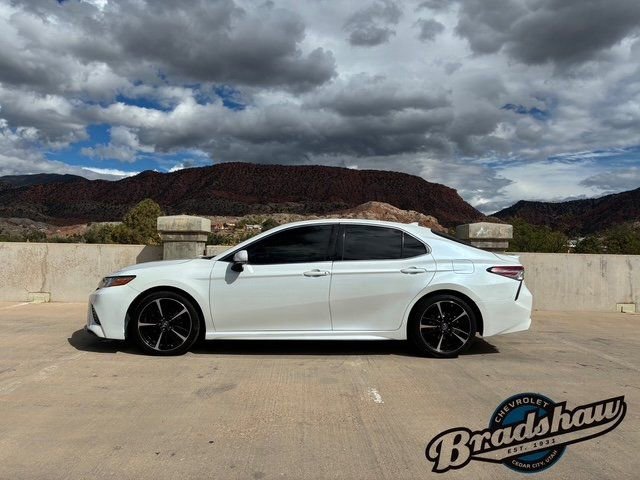 Used 2019 Toyota Camry XSE w/ Navigation Package image 4