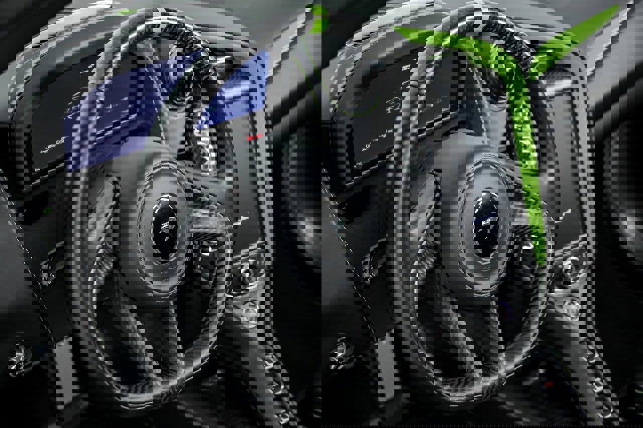 Used 2022 McLaren 765LT image 23