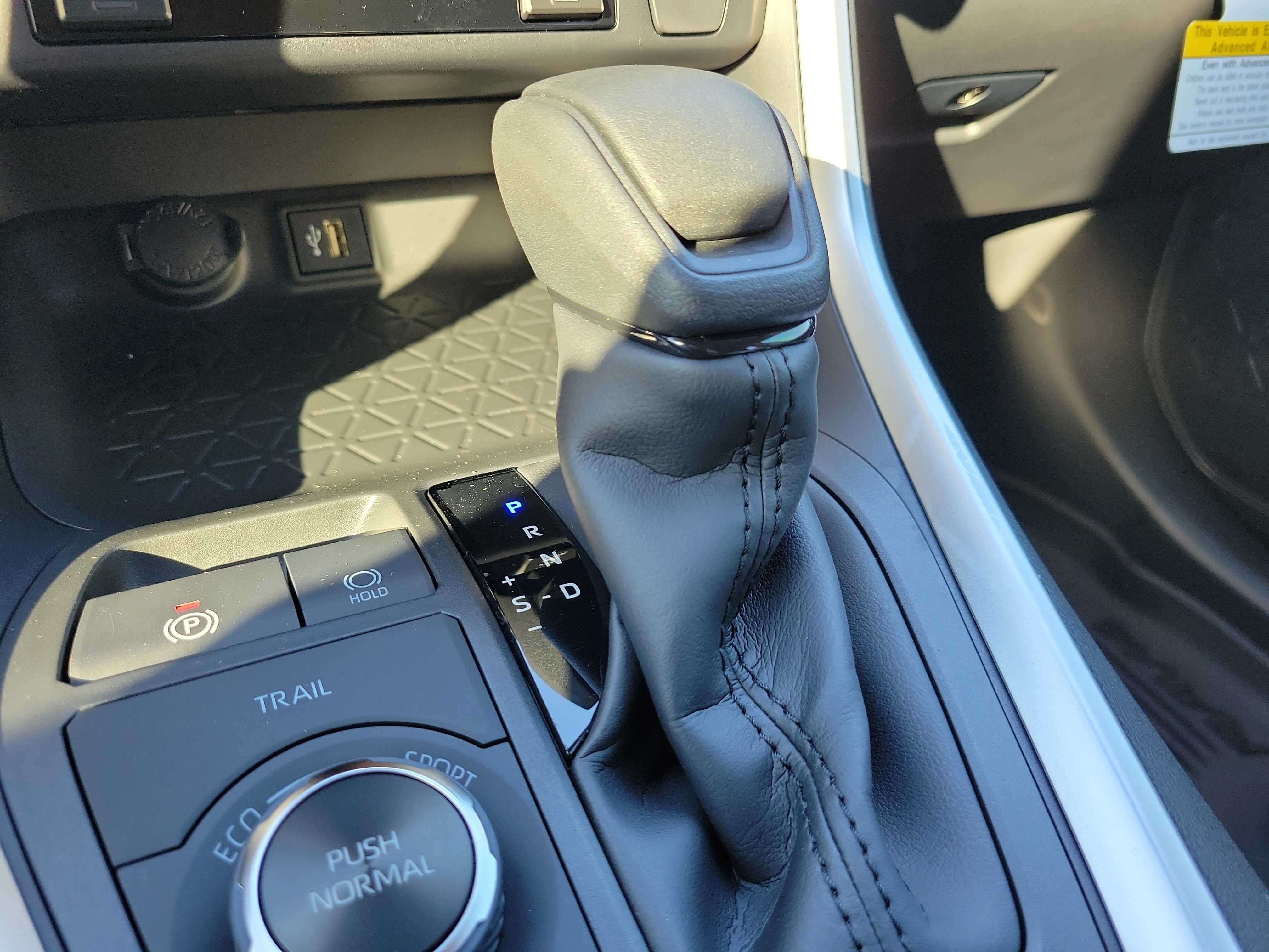 New 2025 Toyota RAV4 XLE w/ Convenience Package image 26