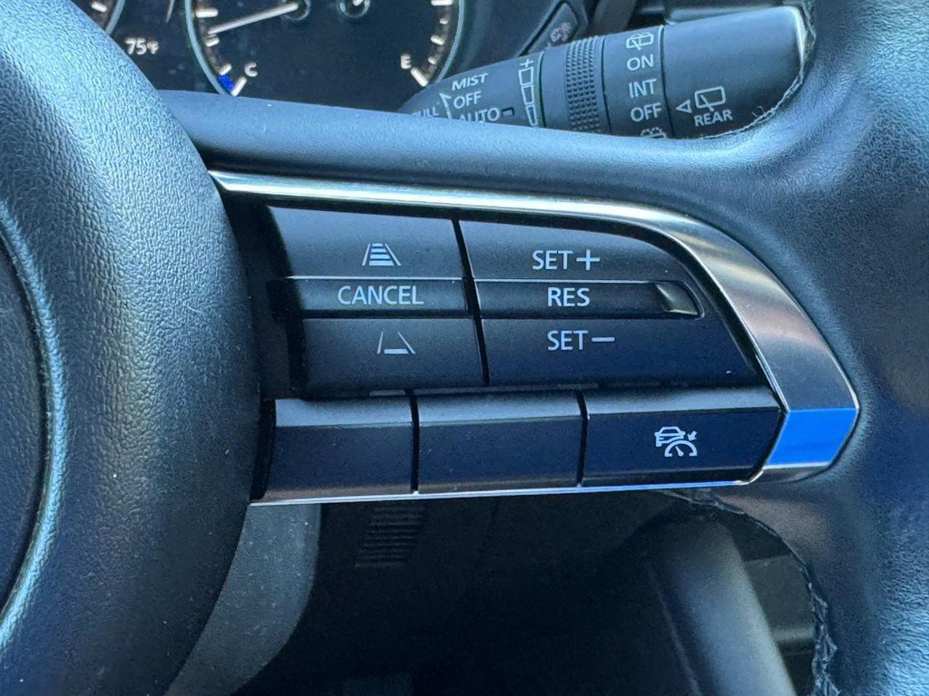 Used 2024 MAZDA MAZDA3 s FWD image 26