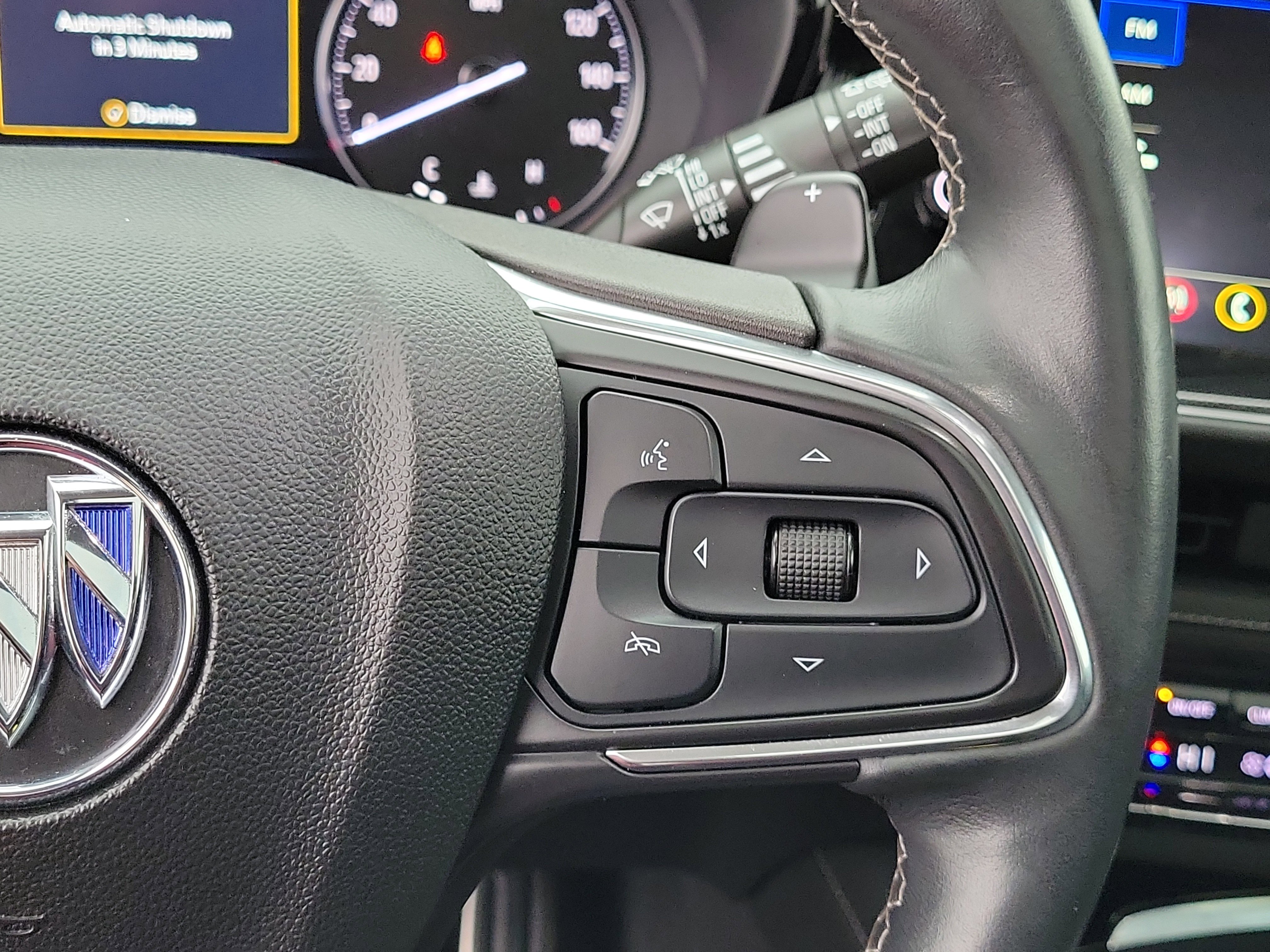 Used 2023 Buick Envision Essence w/ Sport Touring Package image 25