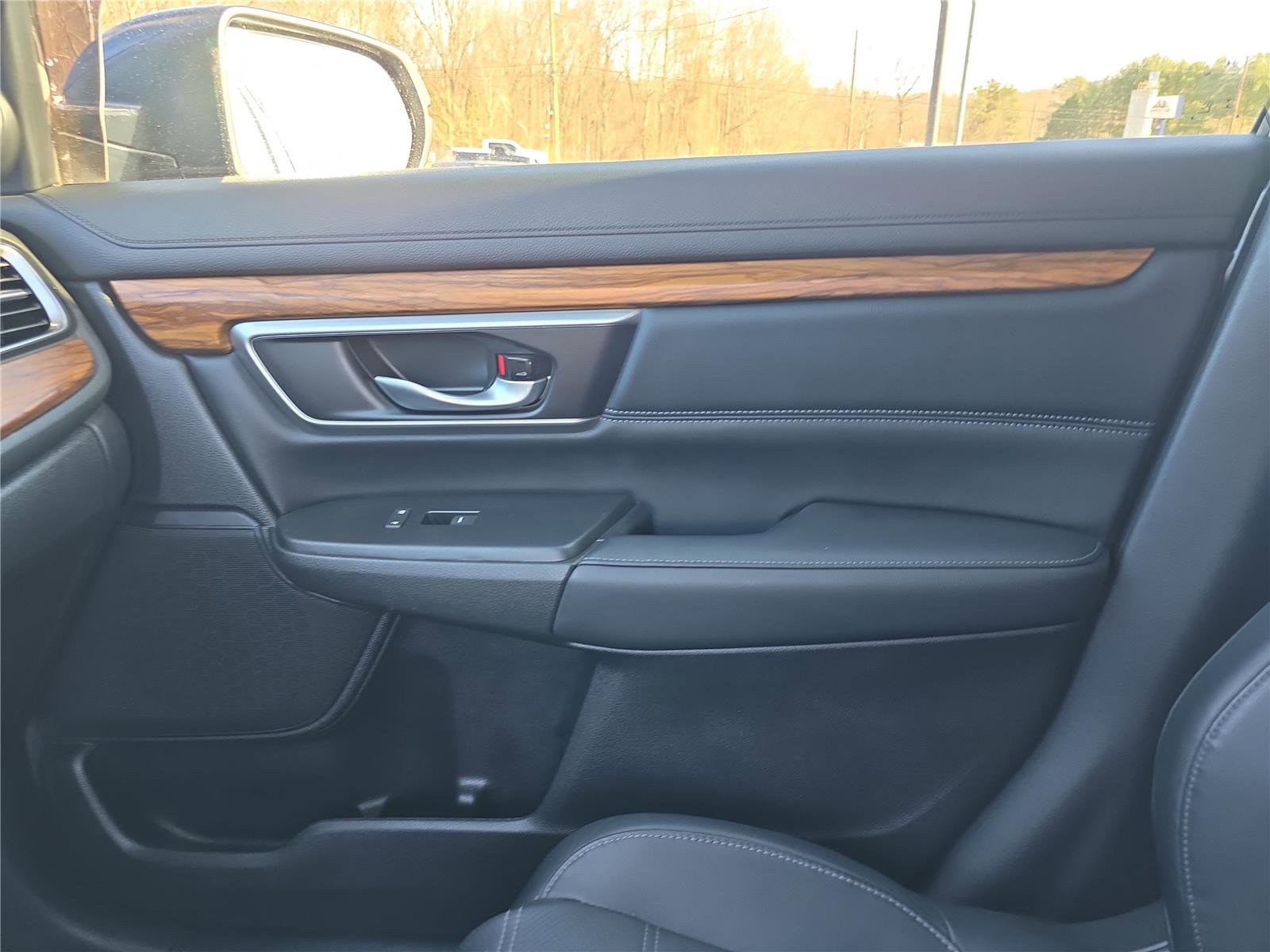 Used 2021 Honda CR-V Touring image 24