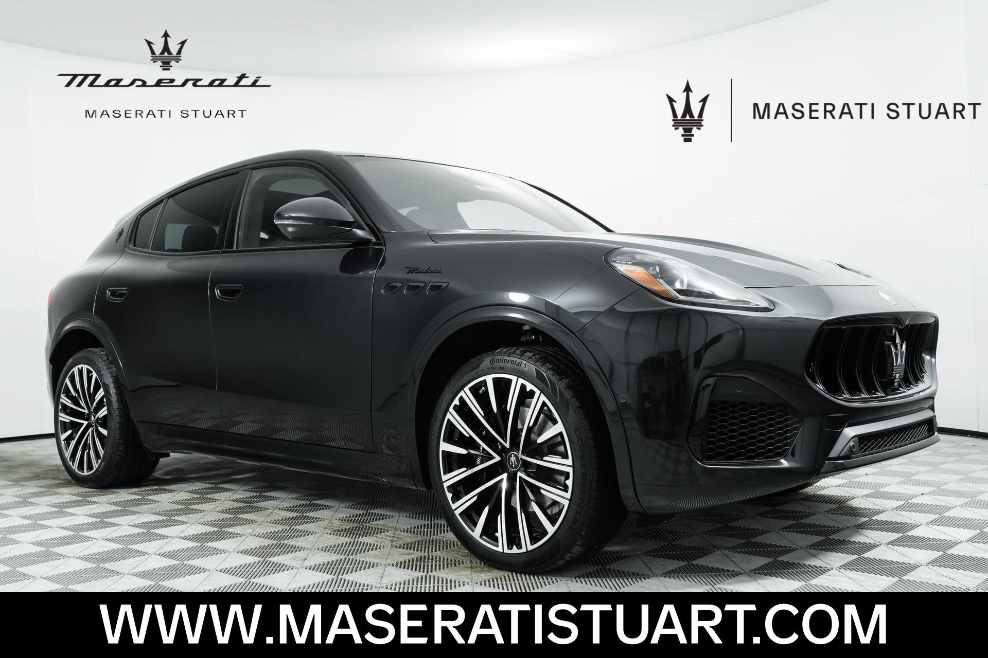New 2025 Maserati Grecale Modena AWD/4WD image 1