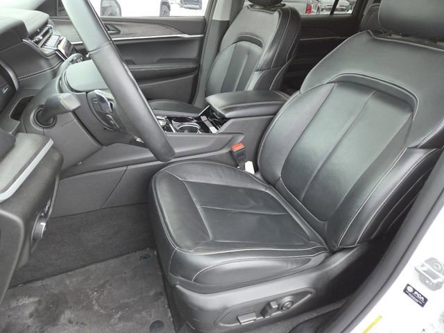 Used 2022 Jeep Grand Cherokee L Limited image 34