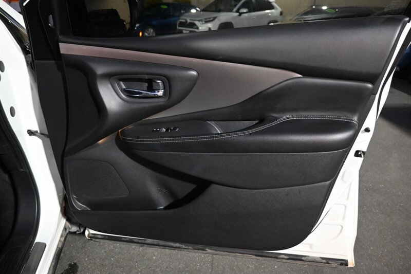 Used 2021 Nissan Murano SL w/ SL Moonroof Package AWD/4WD image 59