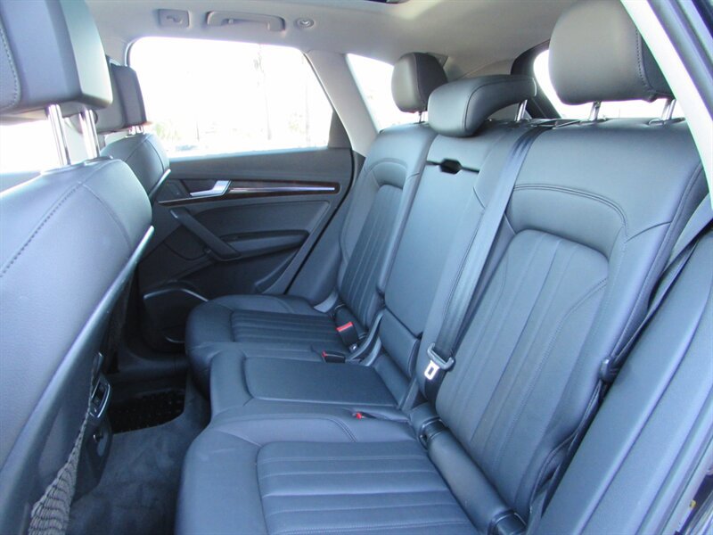 Used 2018 Audi Q5 2.0T Premium Plus AWD/4WD image 23
