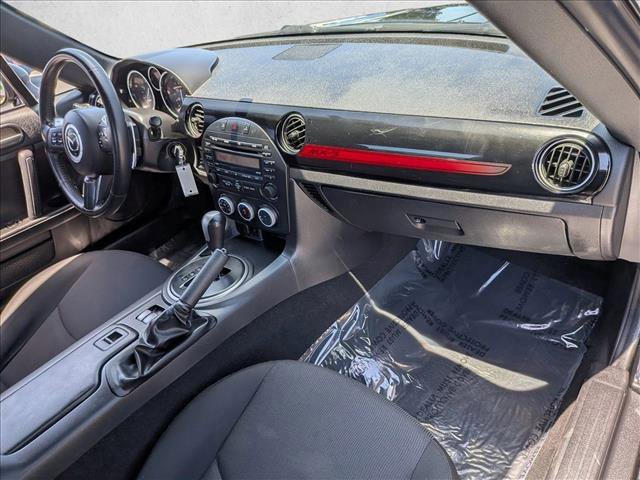 Used 2014 MAZDA MX-5 Miata Club RWD image 16