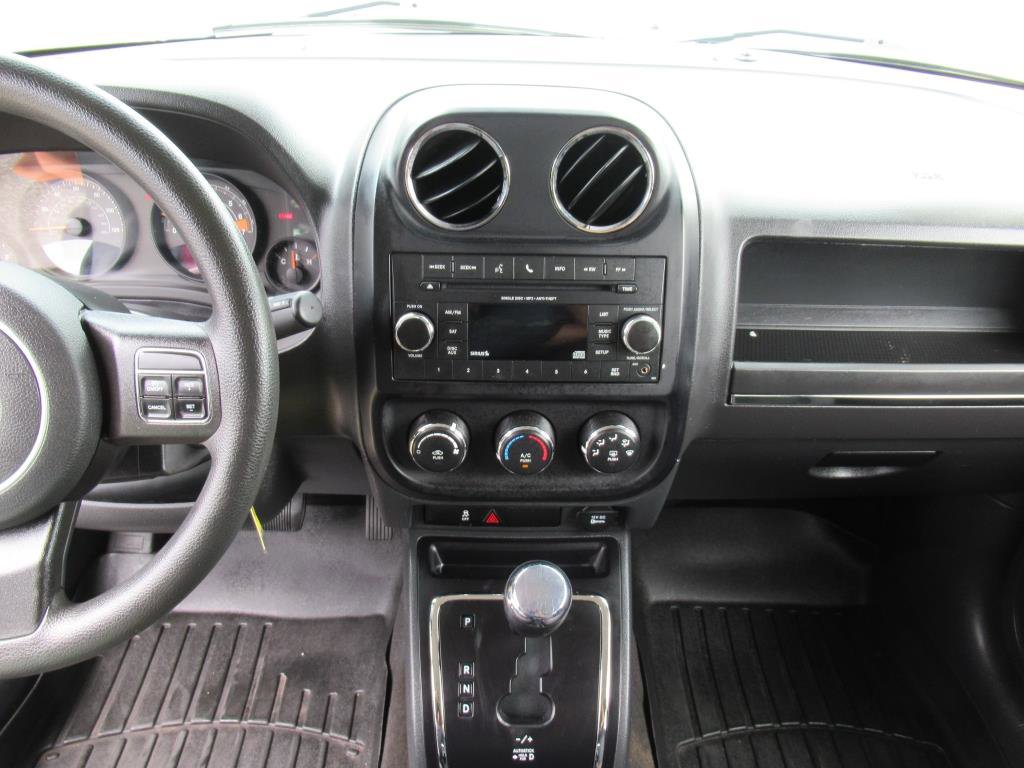 Used 2016 Jeep Patriot Sport w/ Power Value Group image 19
