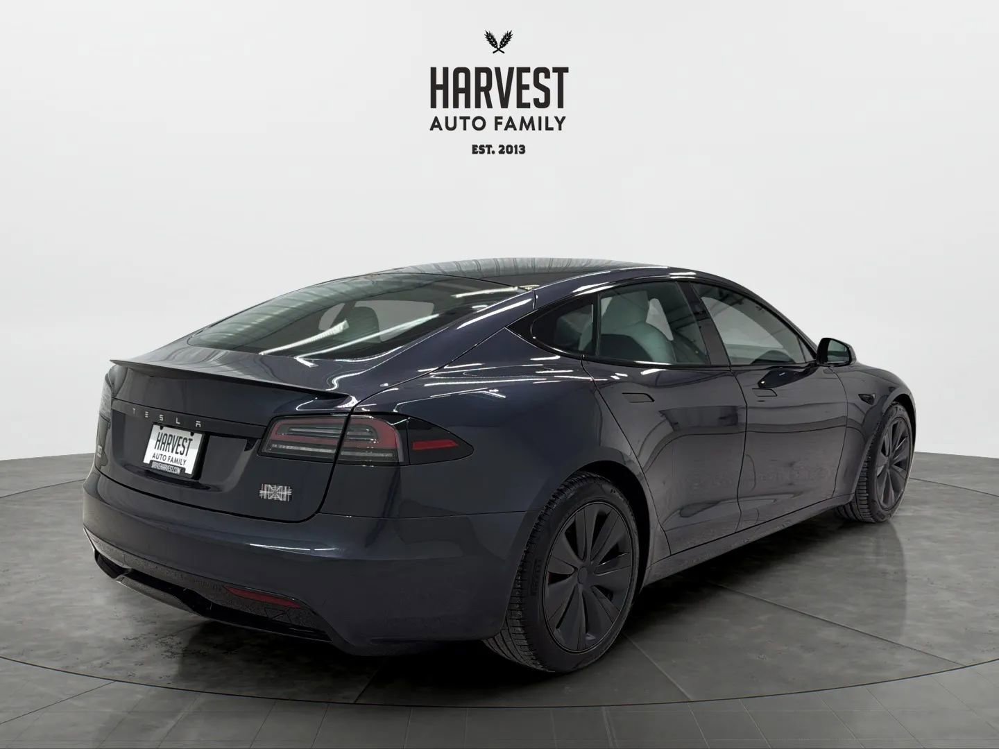 Used 2024 Tesla Model S Plaid AWD/4WD image 6