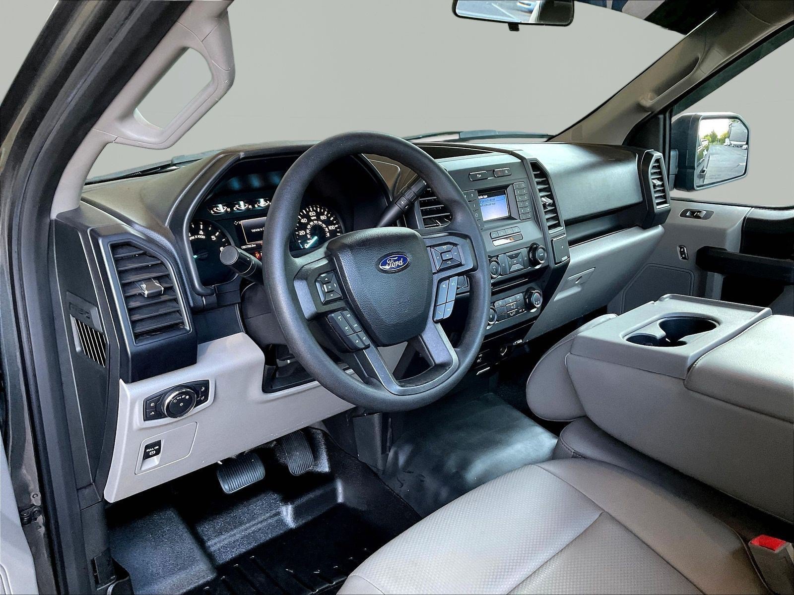 Used 2018 Ford F150 XL w/ Equipment Group 101A Mid RWD image 16