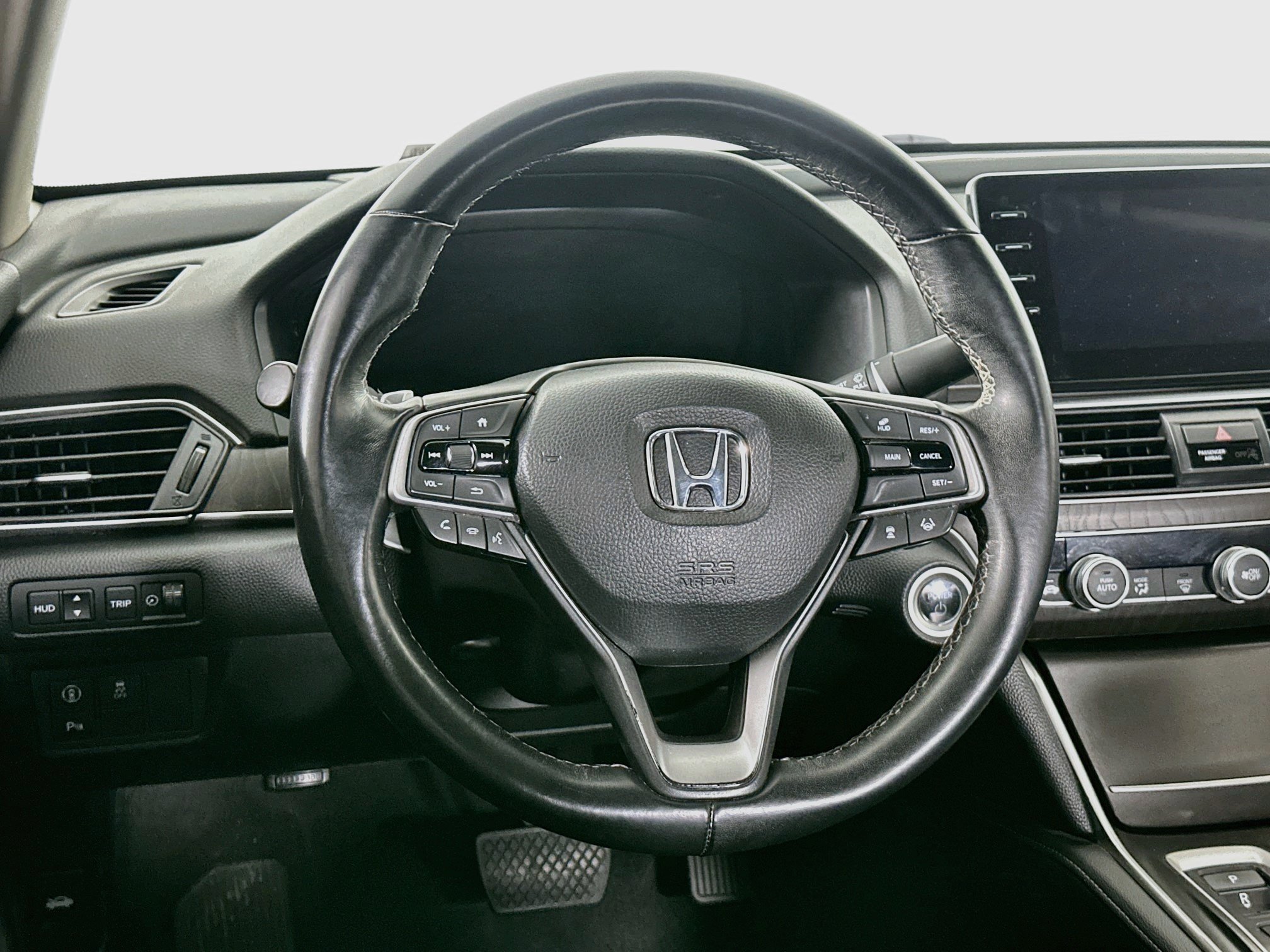 Used 2020 Honda Accord Touring image 18