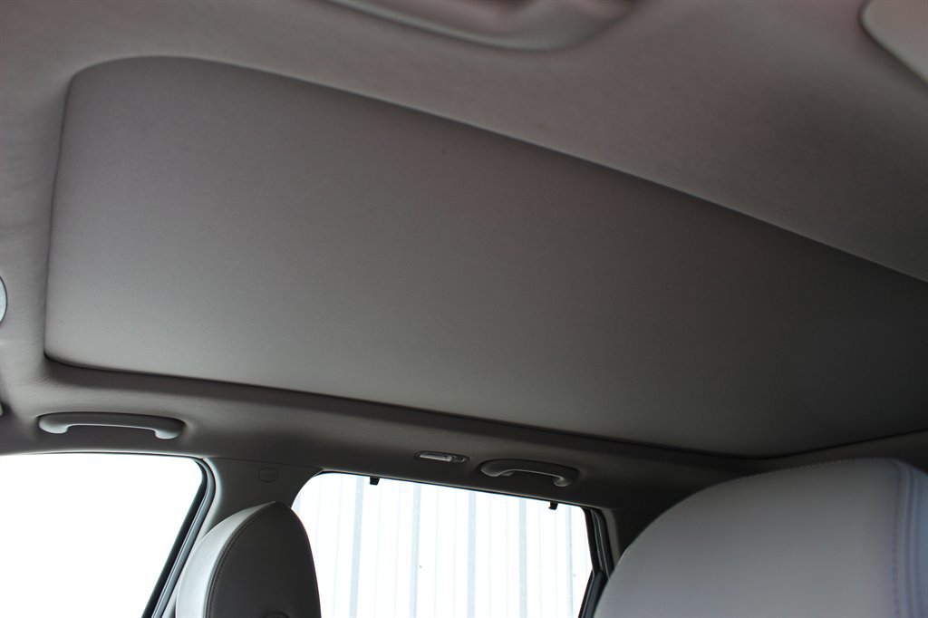 Used 2019 Kia Sorento EX w/ EX Touring Package image 17