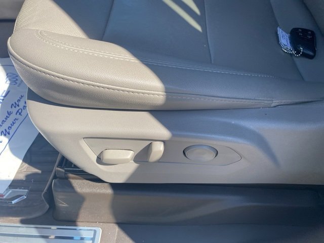 Used 2023 Chevrolet Silverado 1500 LTZ w/ LTZ Premium Package image 18