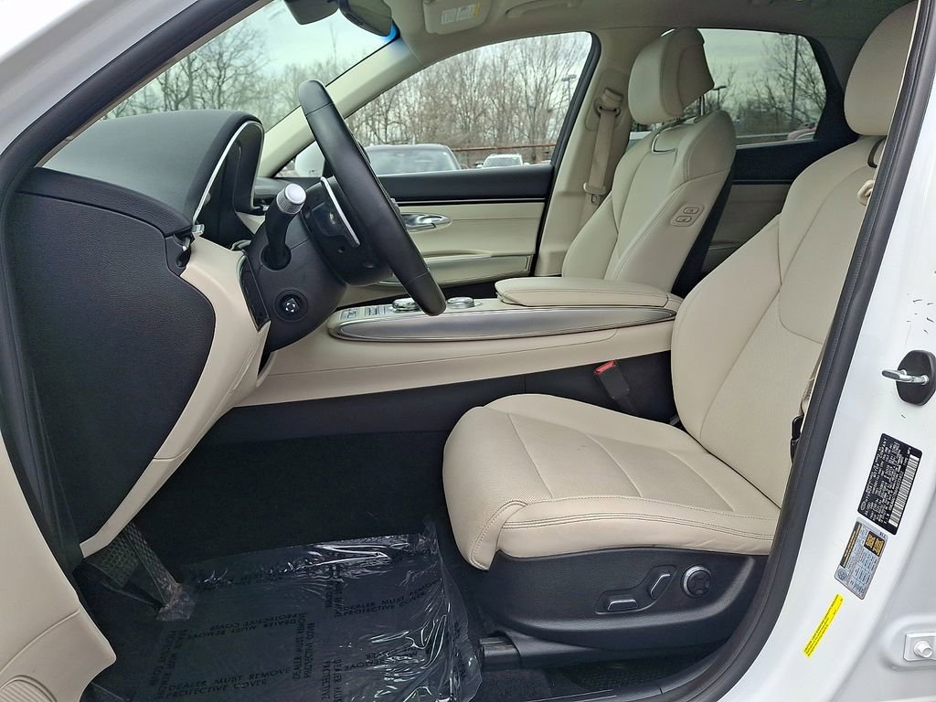 Used 2022 Genesis GV70 2.5T w/ Select Package image 15