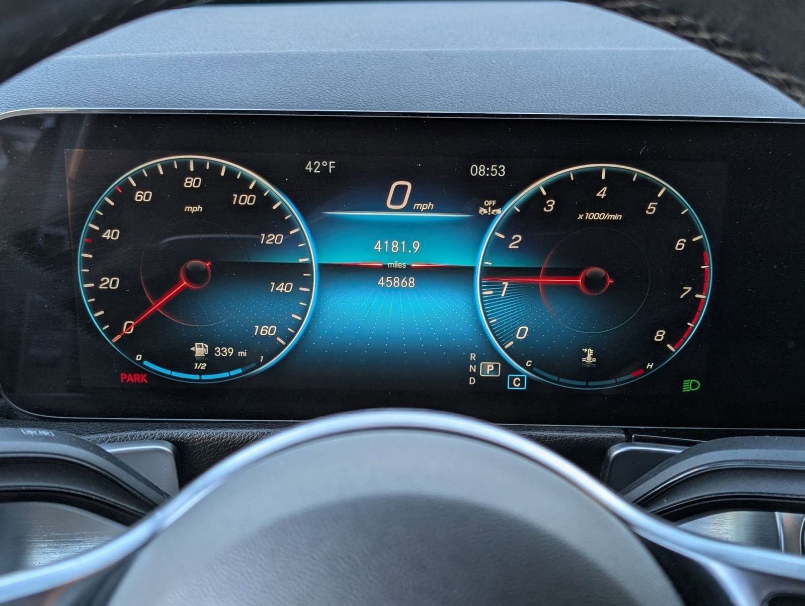 Used 2023 Mercedes-Benz GLB 250 4MATIC image 21