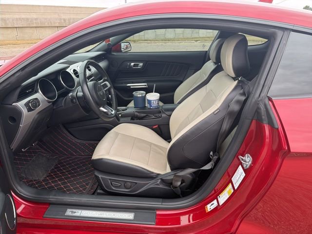 Used 2020 Ford Mustang GT Premium w/ Ford Safe & Smart Package image 7