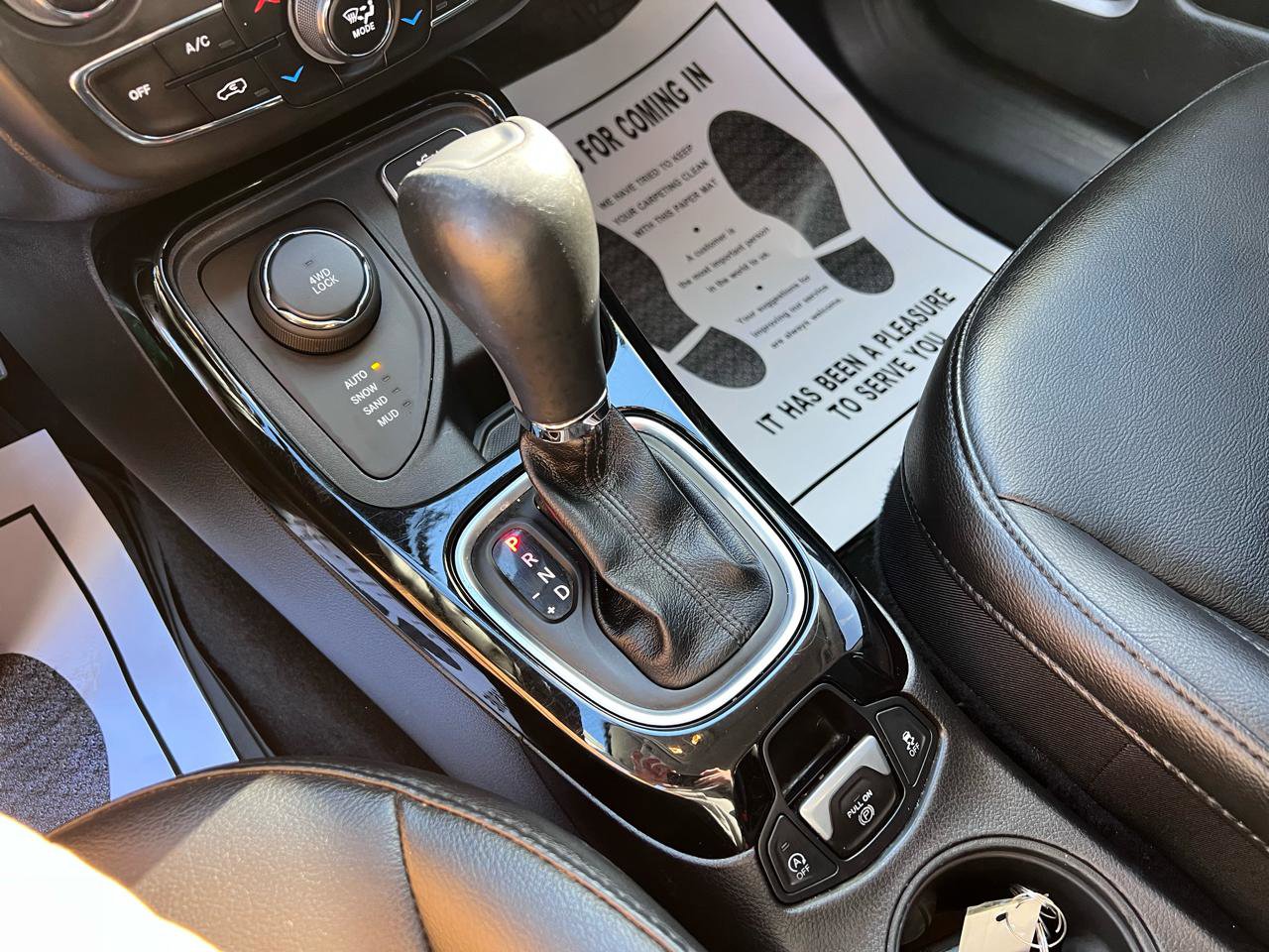 Used 2020 Jeep Compass Altitude image 17