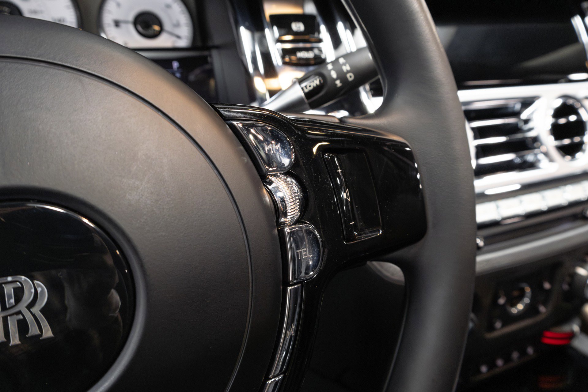 Used 2011 Rolls-Royce Ghost image 18