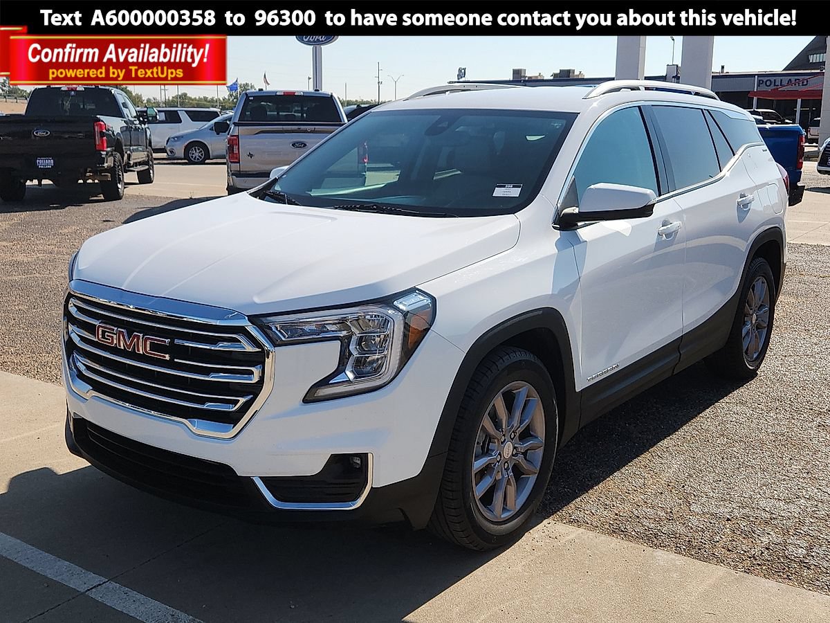 Used 2023 GMC Terrain SLT FWD image 1