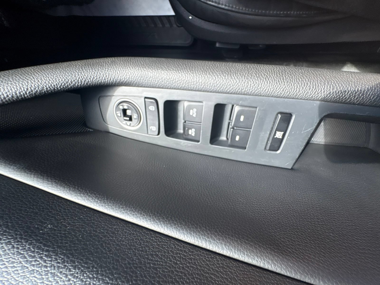 Used 2018 Hyundai Sonata Sport FWD image 21