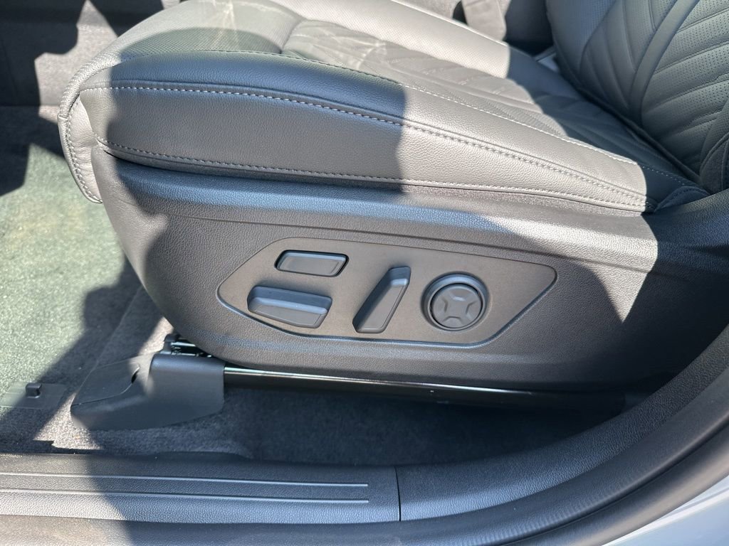 New 2026 Kia Sorento SX Prestige image 17