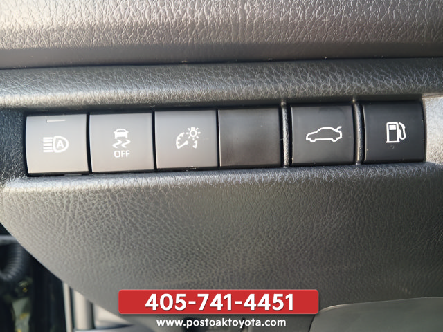 New 2026 Toyota Camry SE w/ Convenience Package FWD image 13