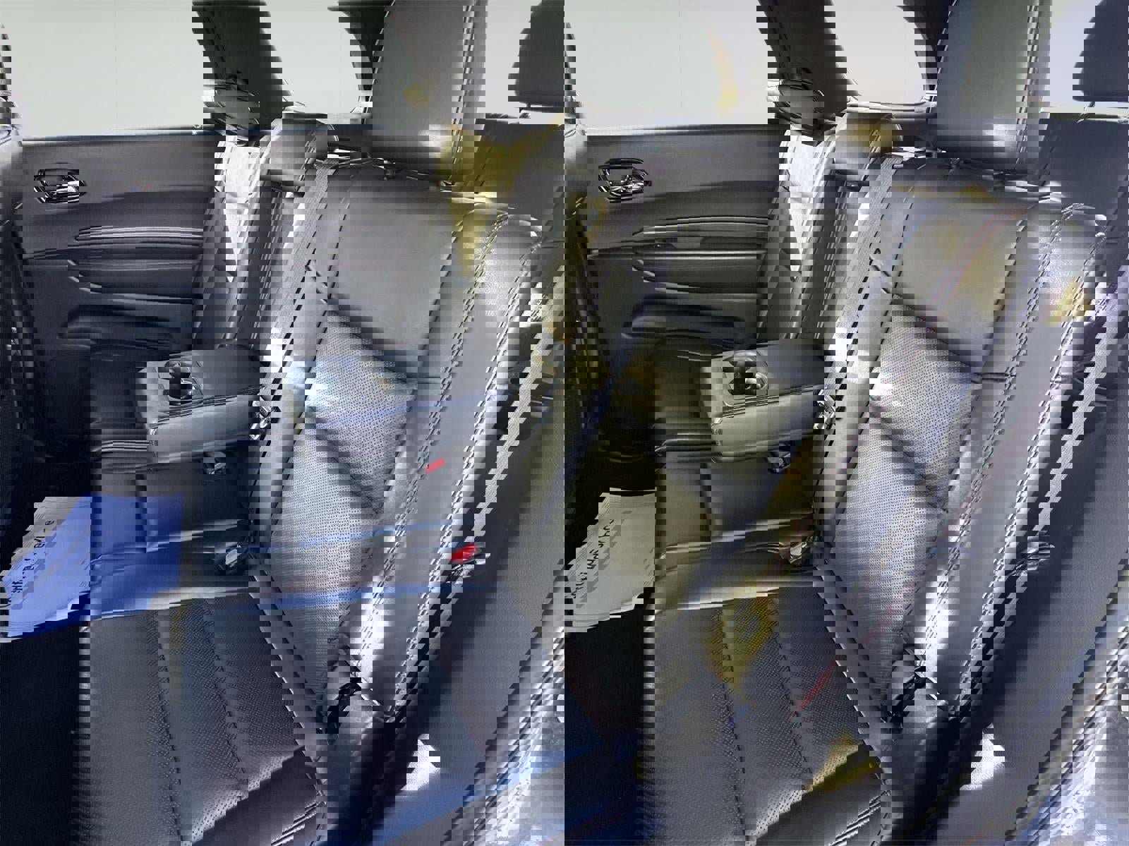 Used 2024 Dodge Durango GT image 39